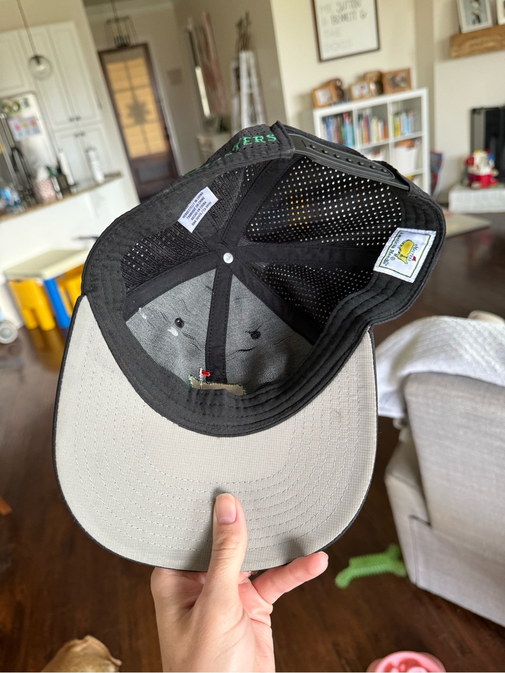 Black Masters Hat - Picture 2 of 3